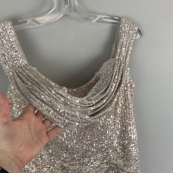 NWT Cinderella Platinum Sequin Dress Size XL - Picture 8 of 16
